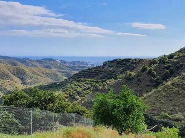 Terreno en Venta en Almuñécar