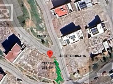 TERRENO EN VENTA EN ALTOZANO CON PROYECTO