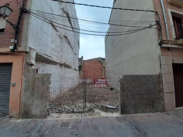 Terreno en Venta en Alzira