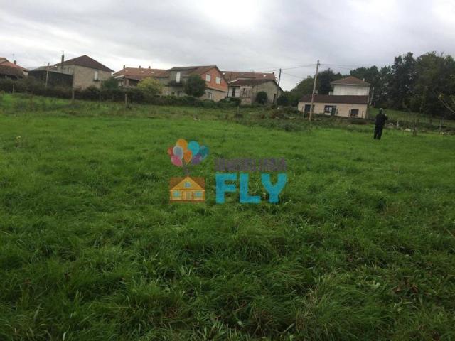 Terreno en Venta en Amoeiro