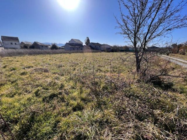 Terreno en venta en Arganza, Pueblo