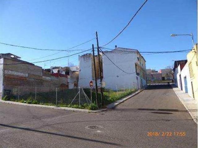 Terreno en venta en Badajoz, Gurugú