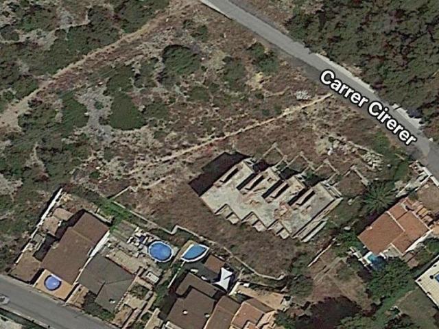 Terreno en venta en Cubelles, de 2.005 m² por 350.000