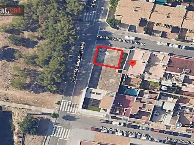 Terreno en venta en Cubelles, de 59 m² por 71.000