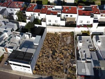 Terreno en Venta en Cumbres del Lago, Juriquilla