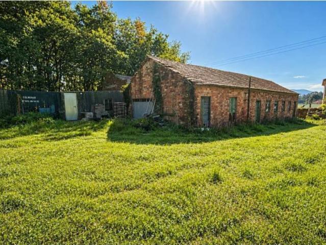Terreno en Venta en Cuntis