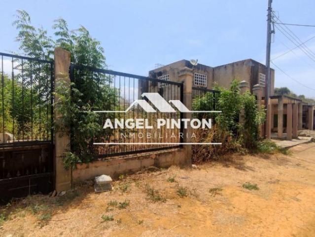 Terreno en Venta en Cabimas Zulia