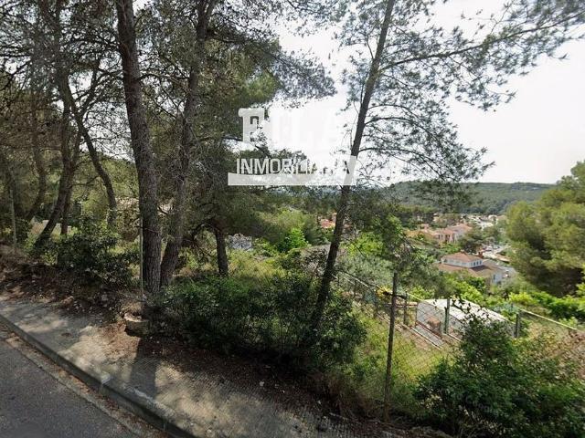Terreno en venta en Calafell, de 652 m² por 50.000