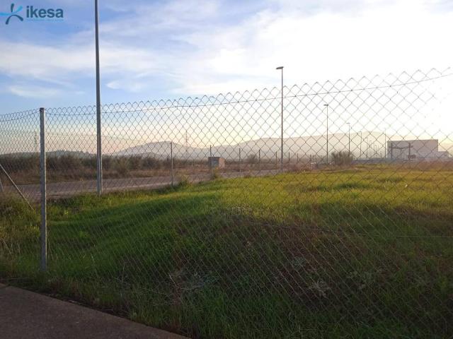 Terreno en Venta en Calamonte