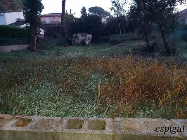 Terreno en venta en Caldes de Malavella, de 874 m² por 65.000