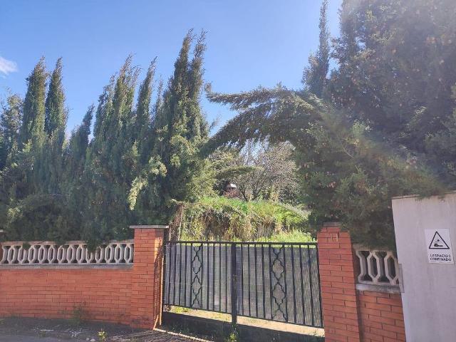 Terreno en venta en Caldes de Montbui, de 982 m² por 125.000