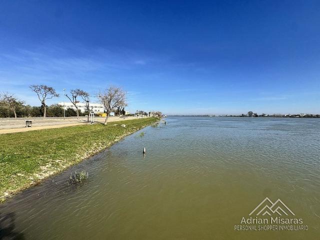 Terreno en venta en calle Magallanes, Deltebre, de 593 m² por 95.000