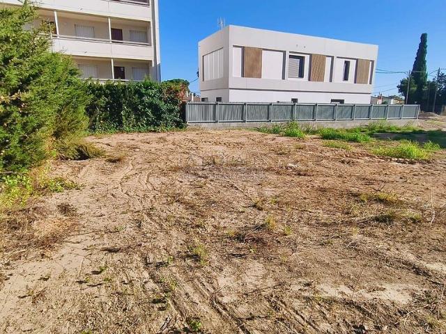 Terreno en venta en calle Mercuri, Cambrils, de 248 m² por 160.000