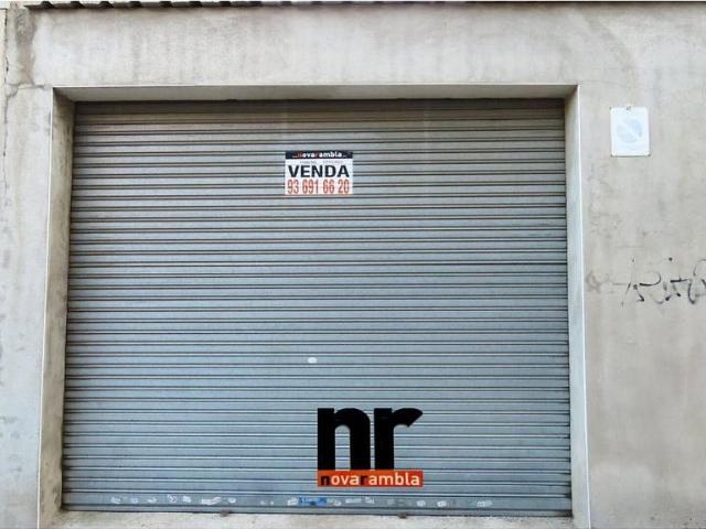 Terreno en venta en calle Monturiol, Ripollet, de 90 m² por 155.500