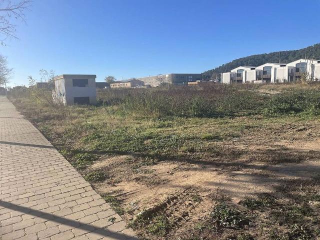 Terreno en venta en calle, Mont Ras, de 3.013 m² por 391.690