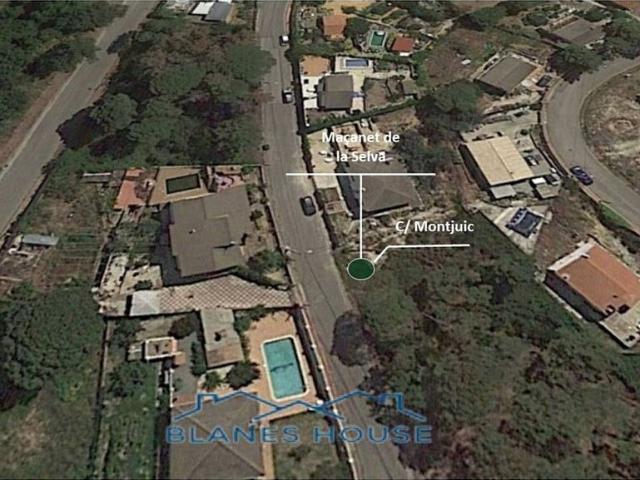 Terreno en venta en calle Montjuïc, Maçanet de la Selva, de 528 m² por 21.000