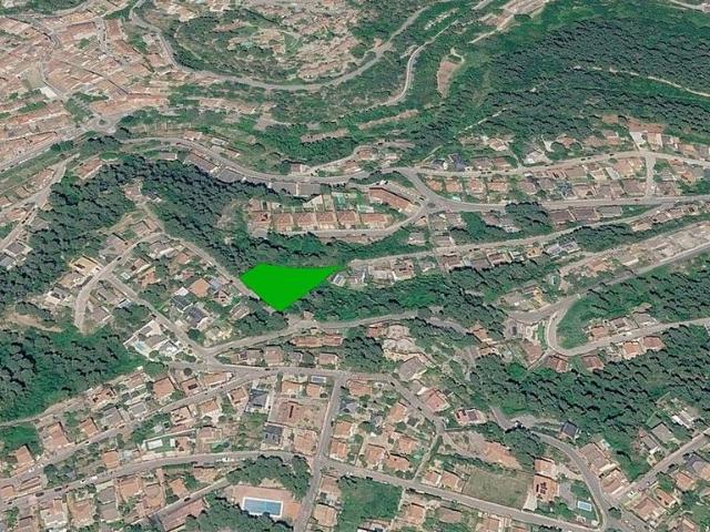 Terreno en venta en calle Montseny, Cervelló, de 3.159 m² por 325.000
