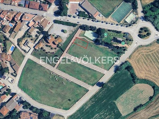 Terreno en venta en calle Montserrat Via, Vila Sacra, de 221 m² por 110.000