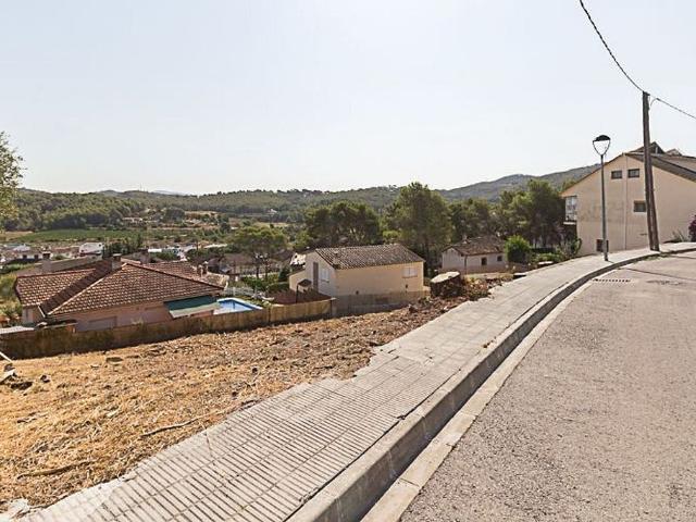 Terreno en venta en calle Mossen Pere Gol, Canyelles, de 306 m² por 80.000