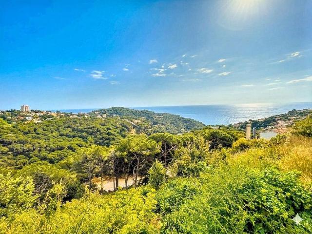 Terreno en venta en calle Oslo, Lloret de Mar, de 512 m² por 255.000