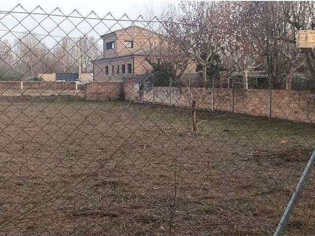 Terreno en venta en calle Albert Coma i Estadella, Lleida, de 431 m² por 155.000