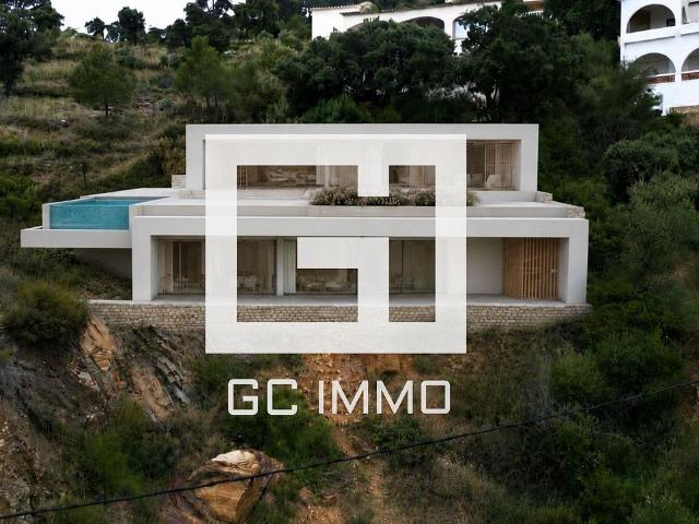Terreno en venta en calle Almería, Roses, de 300 m² por 175.000