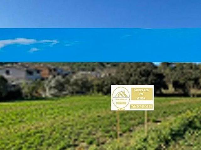 Terreno en venta en calle Antonio Machado, Fortià, de 410 m² por 127.500