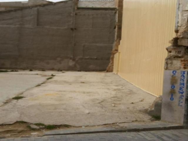 Terreno en venta en calle Boters, Lleida, de 97 m² por 5.000