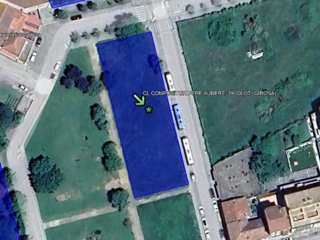 Terreno en venta en calle Compositor Pere Aubert, Olot, de 163.382 m² por 550.000
