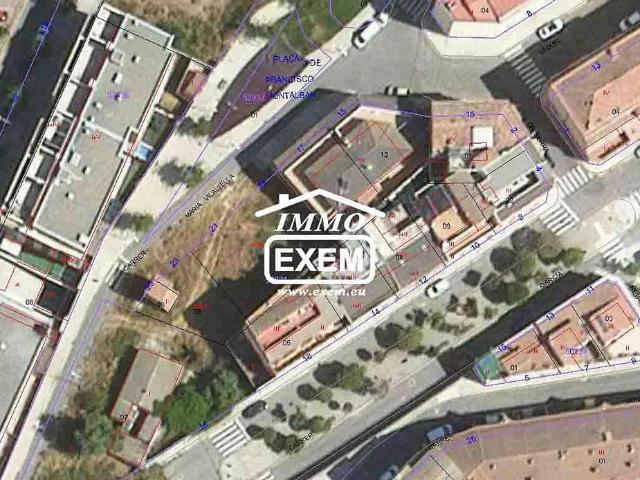 Terreno en venta en calle De Maria Vilaltella, Lleida, de 364 m² por 70.000