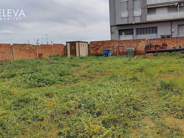Terreno en venta en calle De Corrego, Lleida, de 830 m² por 450.000
