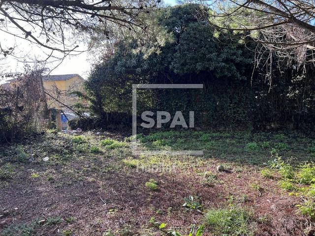Terreno en venta en calle De Girona, Centelles, de 566 m² por 125.000
