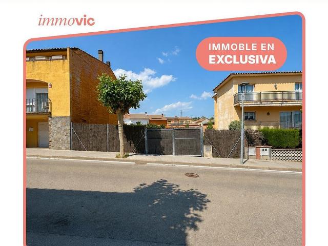 Terreno en venta en calle De Jaume Guinovart, Centelles, de 125 m² por 119.900