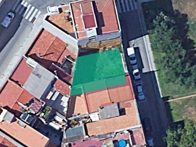 Terreno en venta en calle De Jerez, Terrassa, de 113 m² por 71.000