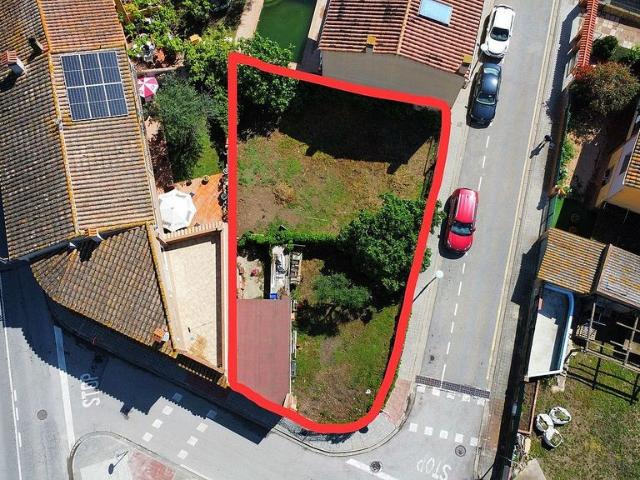 Terreno en venta en calle De Les Gavarres, Mont Ras, de 200 m² por 169.000