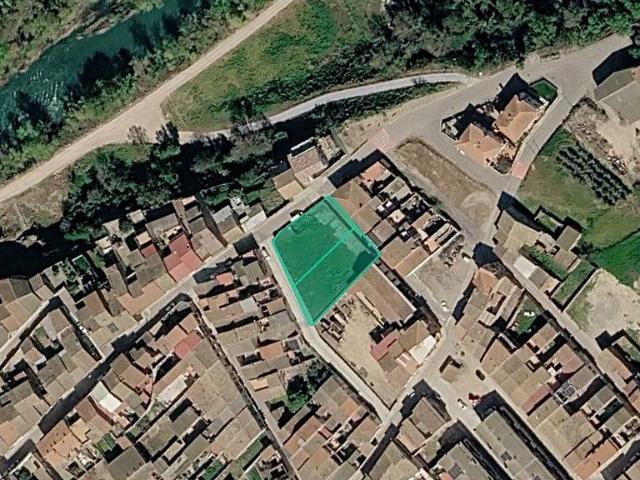 Terreno en venta en calle De L'horta, Térmens, de 1.277 m² por 182.000