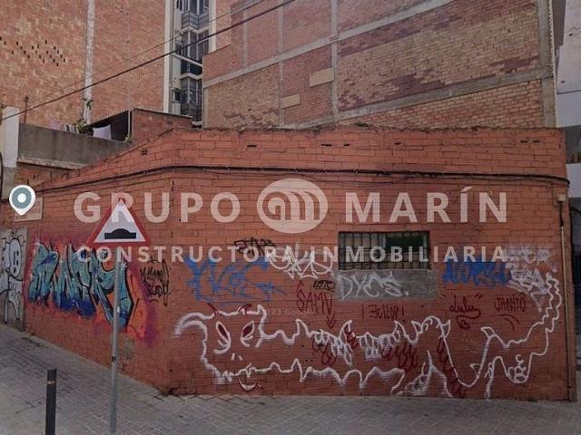 Terreno en venta en Hospitalet de Llobregat, L´, de 147 m² por 495.000