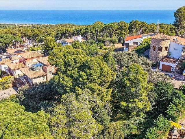 Terreno en venta en calle Del Conill, Pals, de 1.397 m² por 300.000