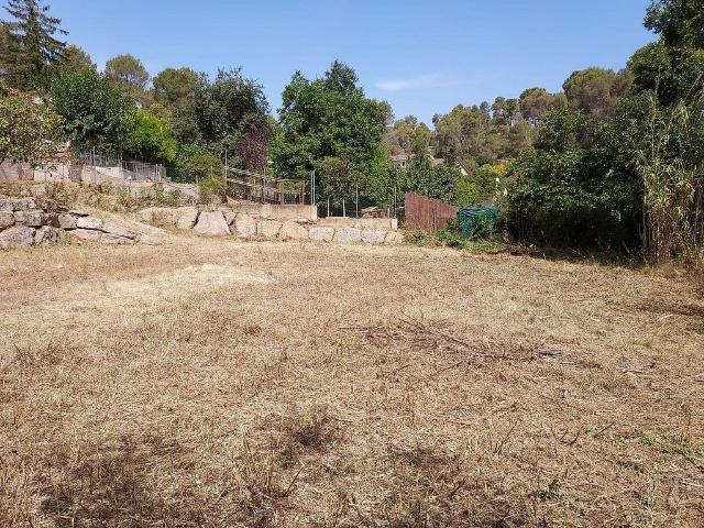 Terreno en venta en calle Del Duc, Sant Quirze del Vallès, de 450 m² por 350.000