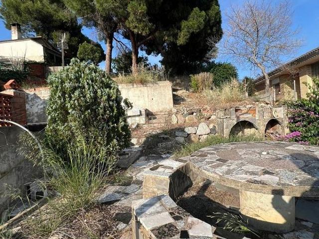 Terreno en venta en calle Del Pallars, Lliçà d´Amunt, de 589 m² por 110.000