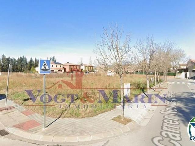 Terreno en venta en calle Del Pla del Marquès, Figueres, de 120 m² por 115.000