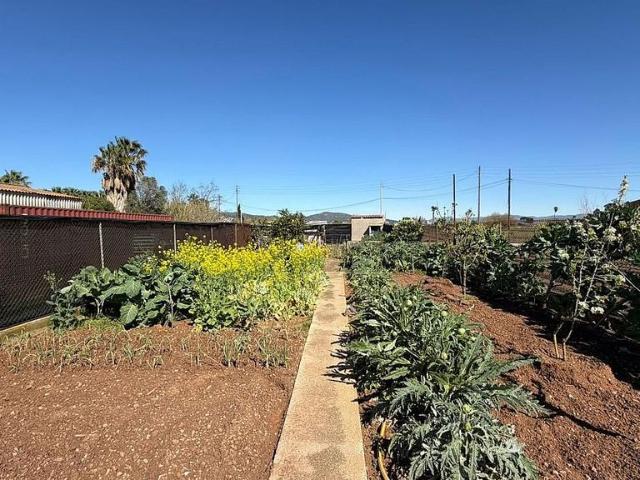 Terreno en venta en calle Del Soberano de Dalt, Gavà, de 2.000 m² por 400.000