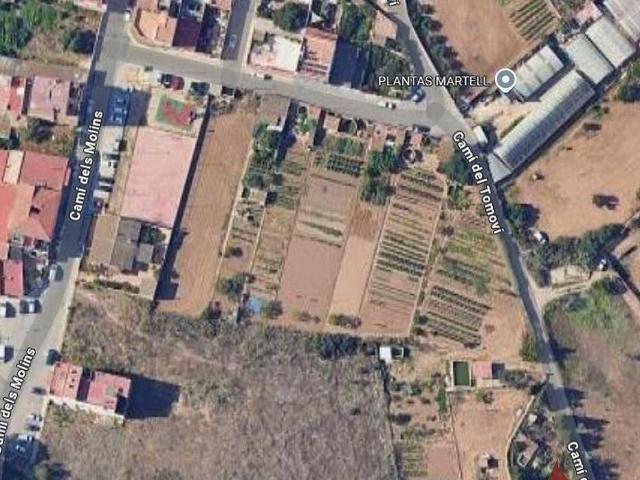 Terreno en venta en calle Dels Molins, Santa Oliva, de 750 m² por 65.000