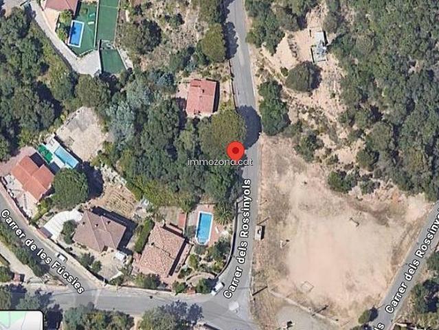 Terreno en venta en calle Dels Rossinyols, Lloret de Mar, de 769 m² por 23.400