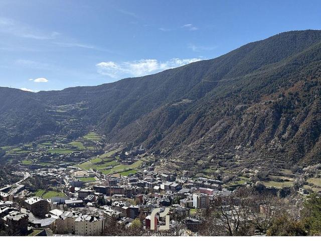 Terreno en venta en calle El Mollar, Els Cortals, de 325 m² por 600.000