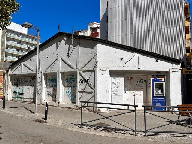 Terreno en venta en calle Enric Granados, Lloret de Mar, de 240 m² por 625.000