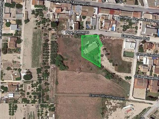 Terreno en venta en calle Guifré El Pilós, Deltebre, de 11.189 m² por 369.000
