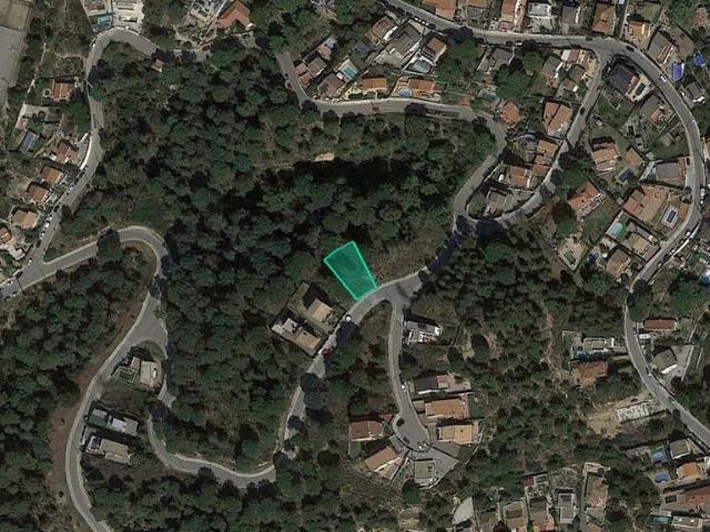 Terreno en venta en calle Hemingway, Rubí, de 504 m² por 41.000