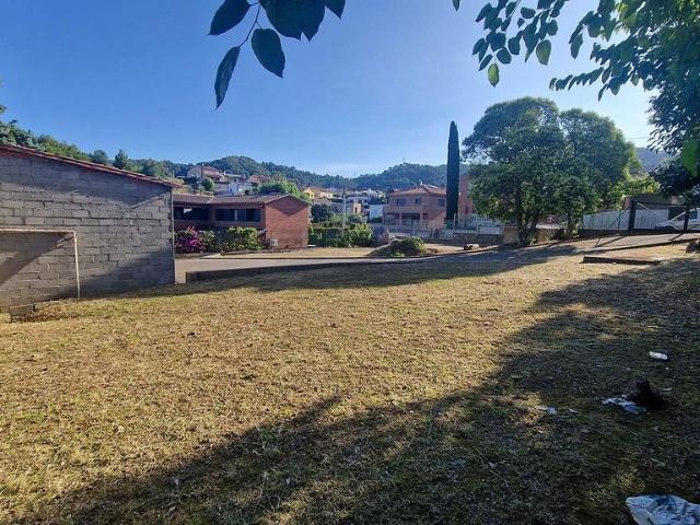 Terreno en venta en calle Pedraforca, Martorelles, de 804 m² por 289.000
