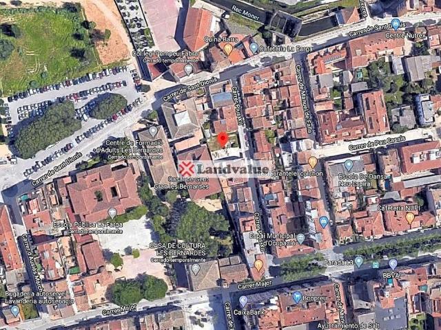 Terreno en venta en calle Pius XII, Salt, de 447 m² por 160.000